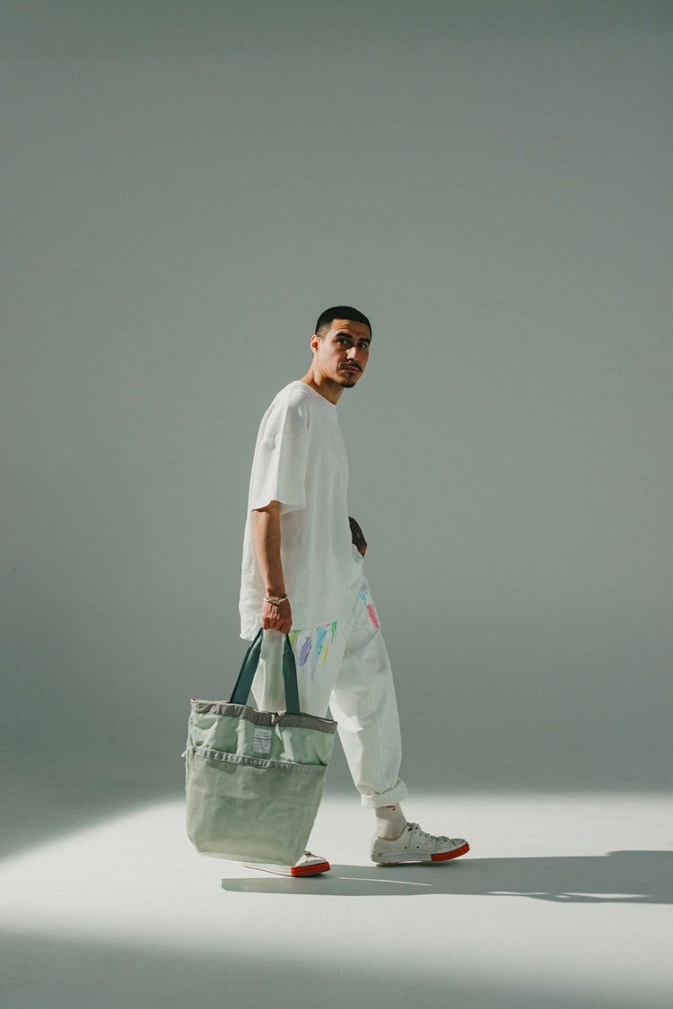 Two Face Puffer Tote Bag Light Gray