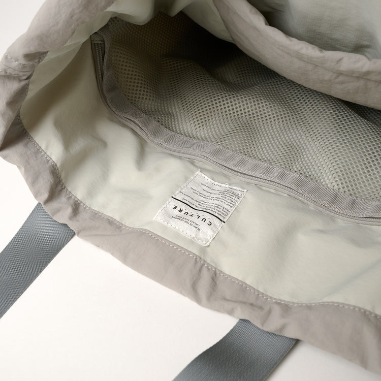 Two Face Puffer Tote Bag Light Gray