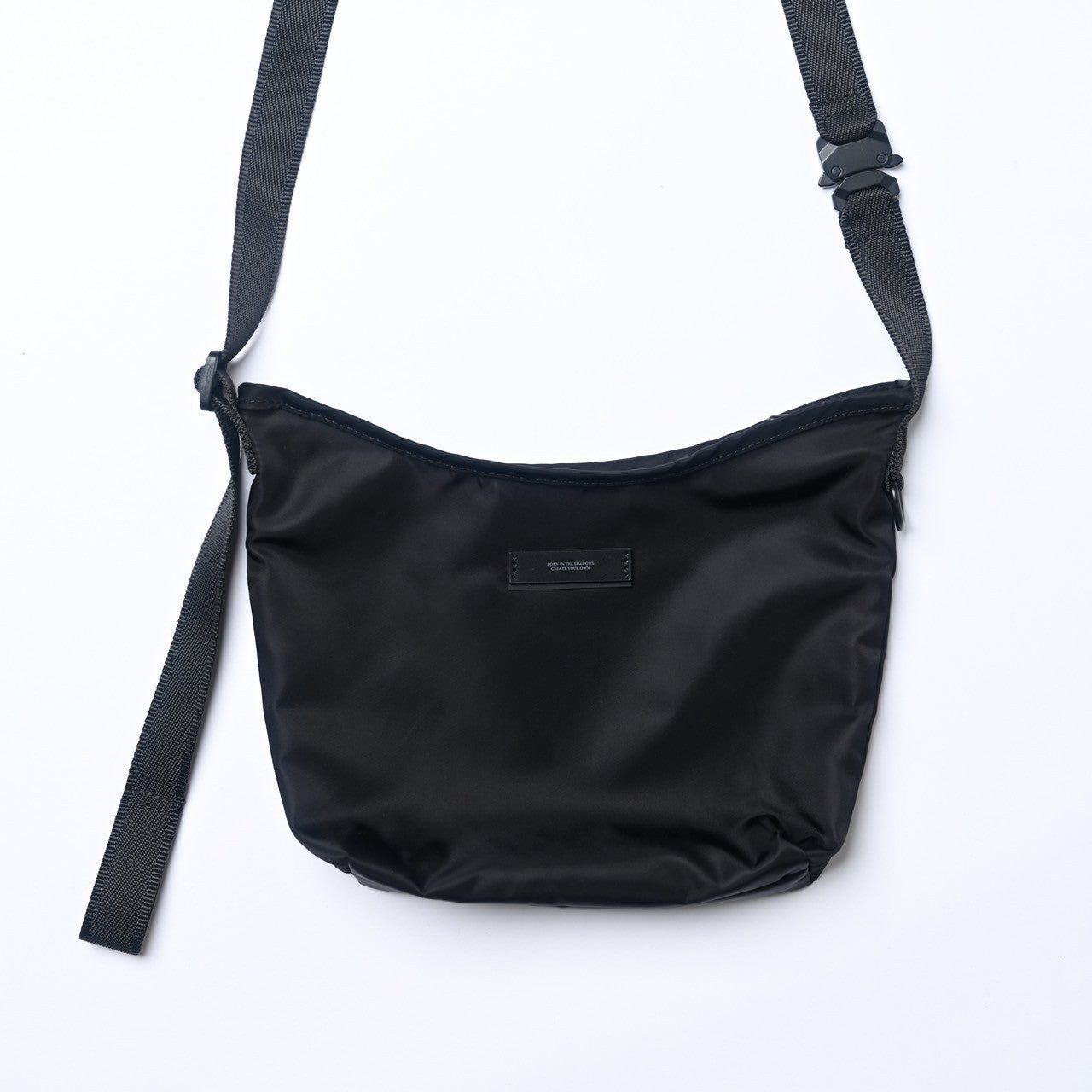 Cobra Lock Mini Sling Bag Black – C.U.L.T.U.R.E ONLINE STORE