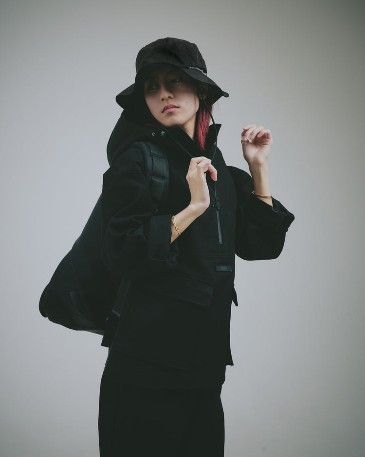 Duck Canvas Anorak Jacket Black