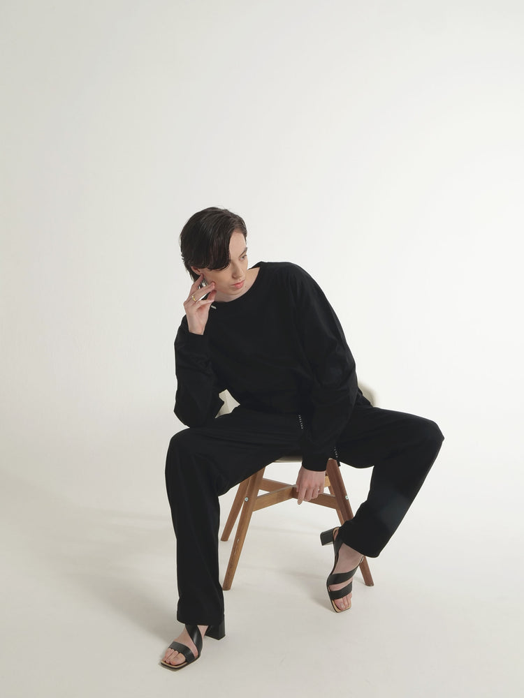 COLUMBIA -Long Sleeve Back Print Black-